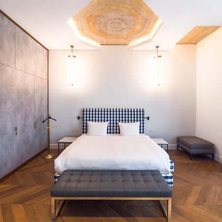Hotel Pacai, Vilnius, A Member Of Design Hotels Екстериор снимка A bedroom at the hotel