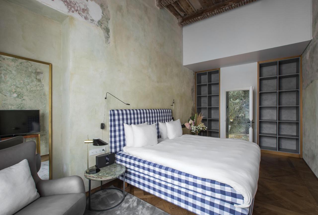 Hotel Pacai, Vilnius, A Member Of Design Hotels Екстериор снимка A Hästens bed